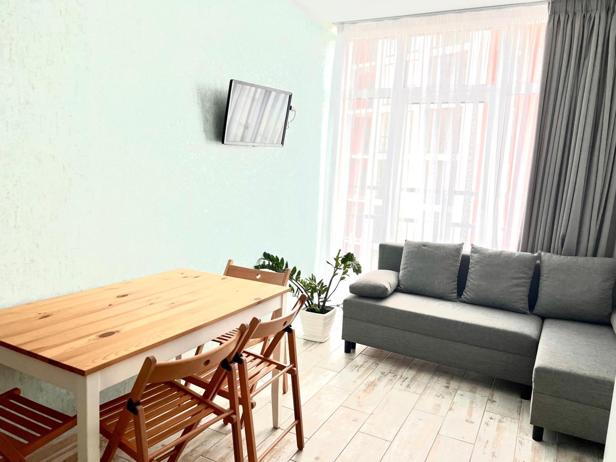 Osapart Beautiful Apartment In A Complex Semycvit Lviv Exterior foto